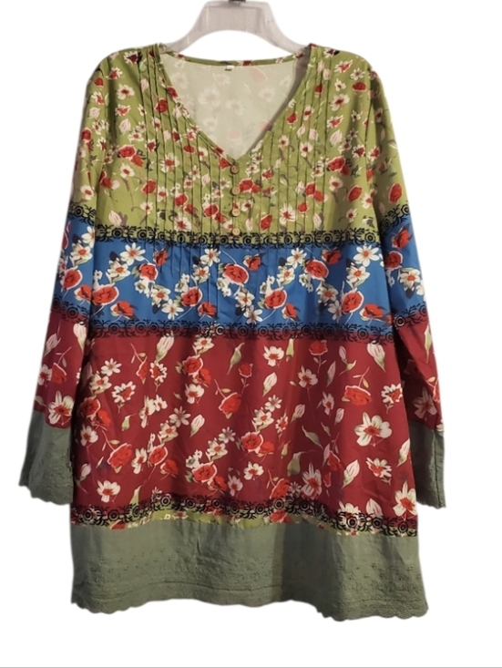 Tops - Feminine Women's Floral Tunic V-neck Top XL/1X
